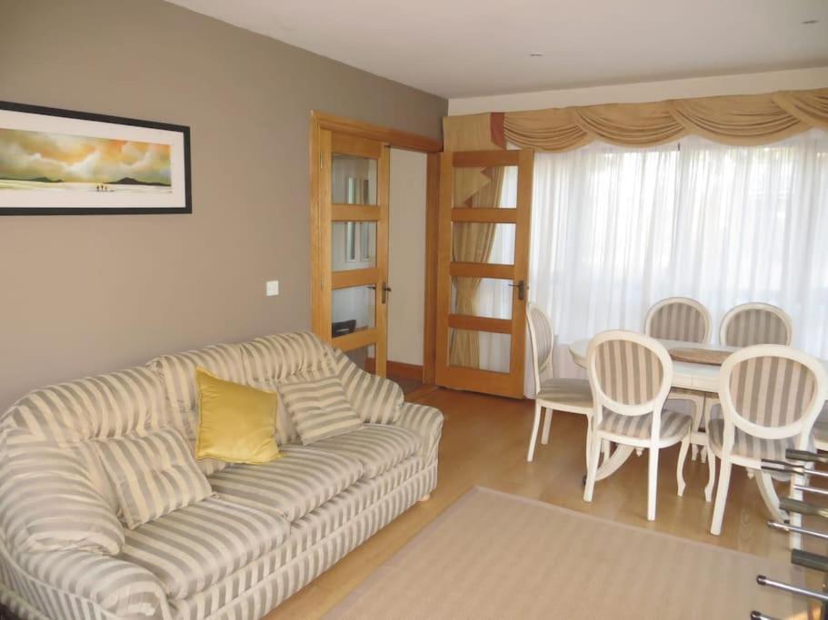 Borodino Studio Apartment Enniscorthy Eksteriør bilde