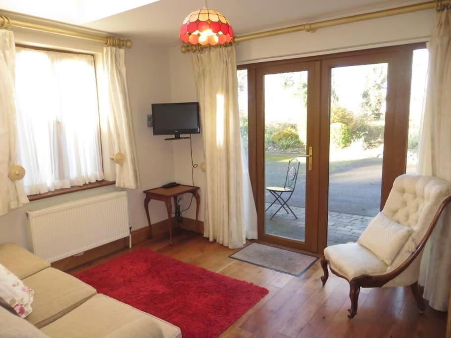 Borodino Studio Apartment Enniscorthy Eksteriør bilde